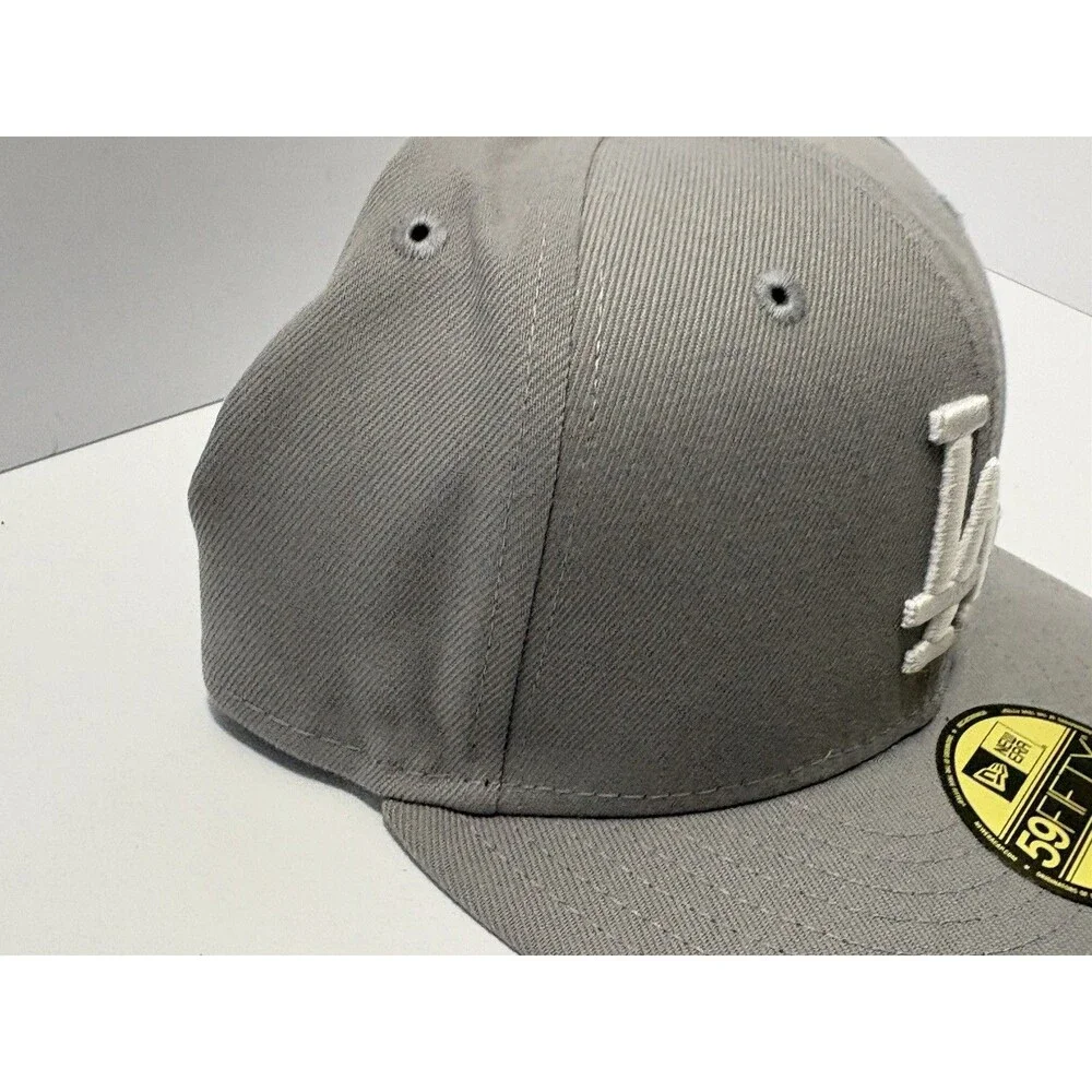 New Era 59FIFTY Los Angeles Dodgers Fitted Cap Gray/White Size 8 MLB New